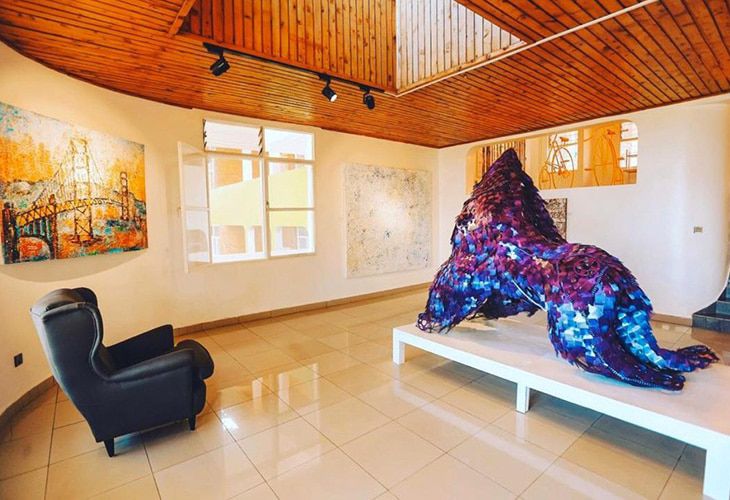 1 Day Kigali Art Tour — 1-day safari in Rwanda: Visit Kigali's leading galleries, studios and artist collectives in a guided day tour.